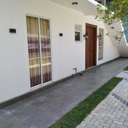 Golden Villa Амбалангода Екстериор снимка