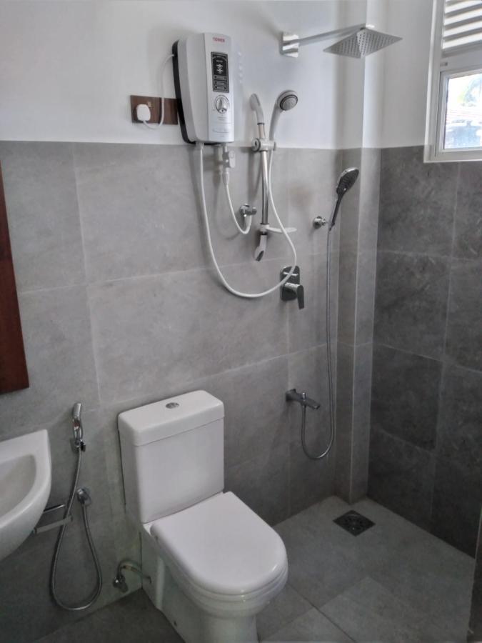 Golden Villa Амбалангода Екстериор снимка