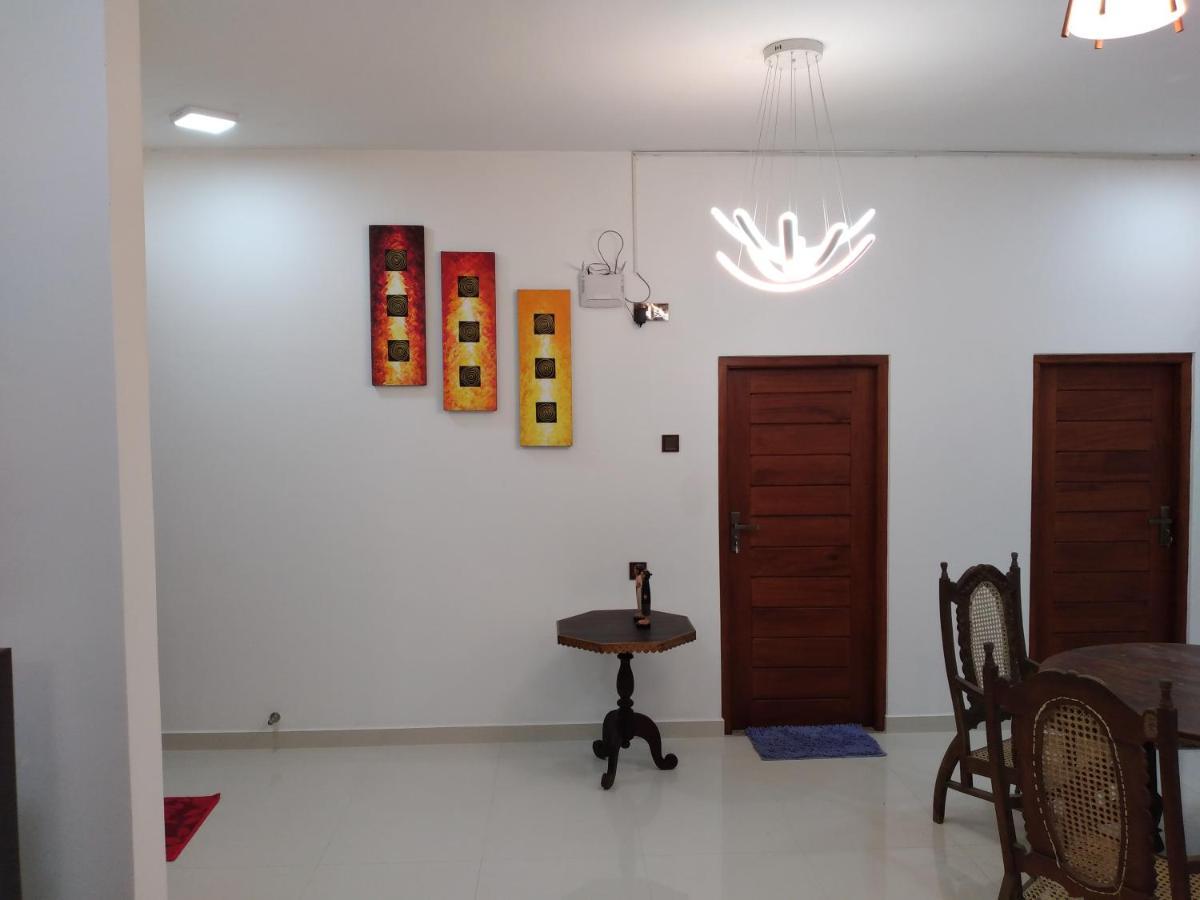 Golden Villa Амбалангода Екстериор снимка